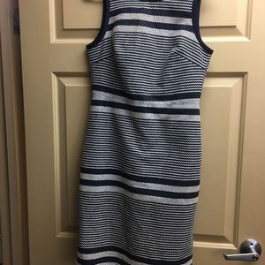 **J.CREW**WOMENS SIZE 4 DRESS*NAVY & WHITE THICK TWEED FABRIC